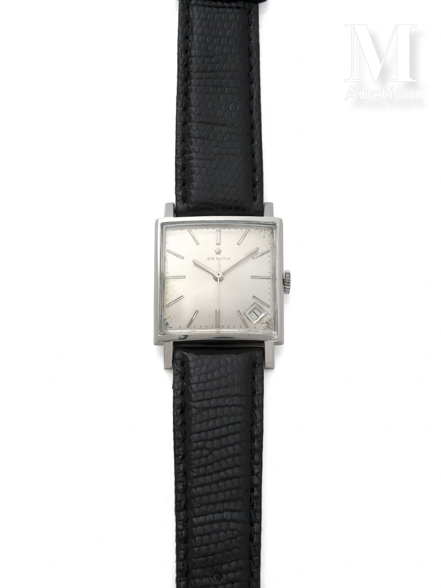 ZENITH Circa 1960

Square steel man's watch. Silvered dial with baton markers. D&hellip;