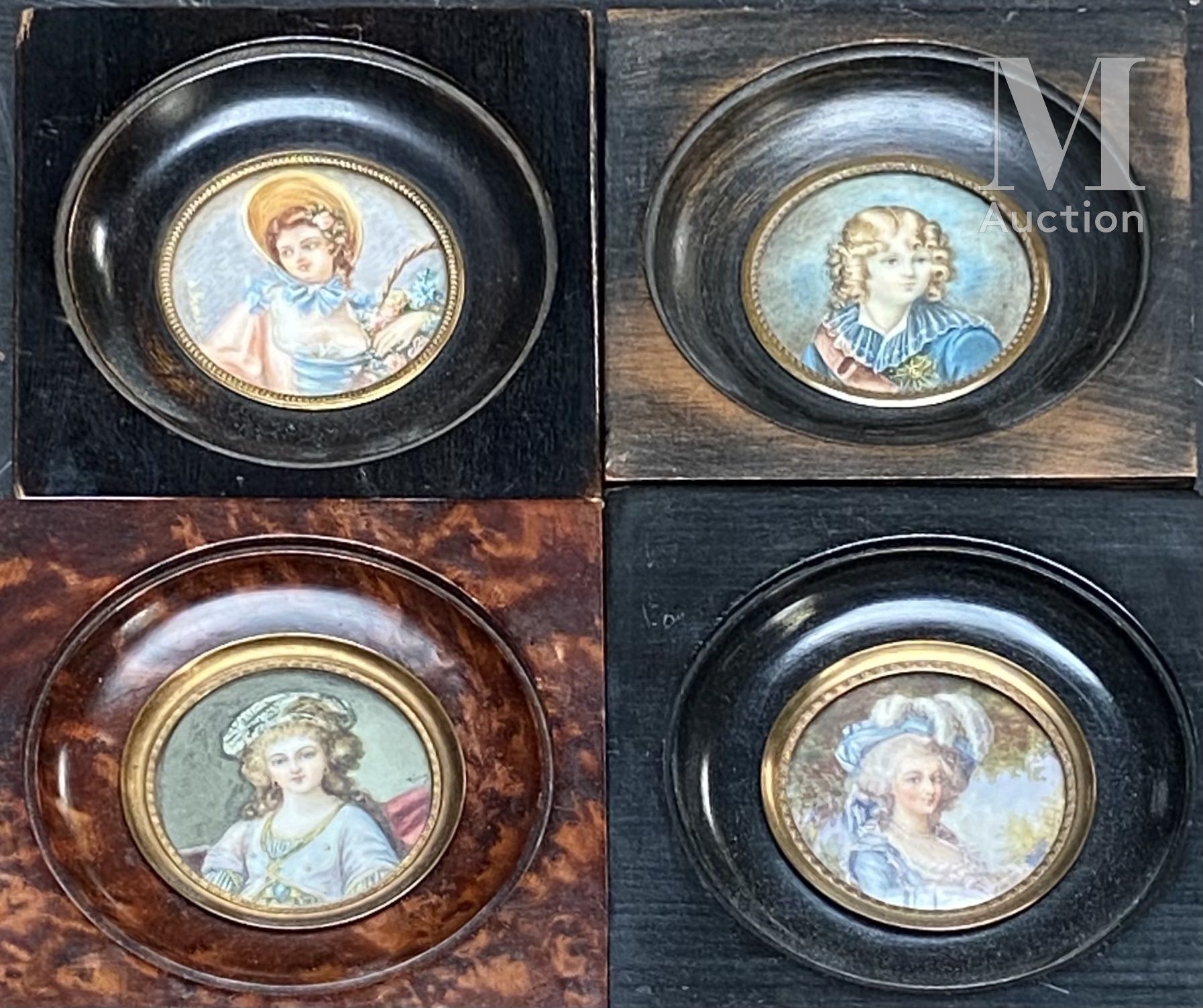 Réunion de cinq miniatures dont quatre portraits de Marie-Antoinette, l'Aiglon, &hellip;