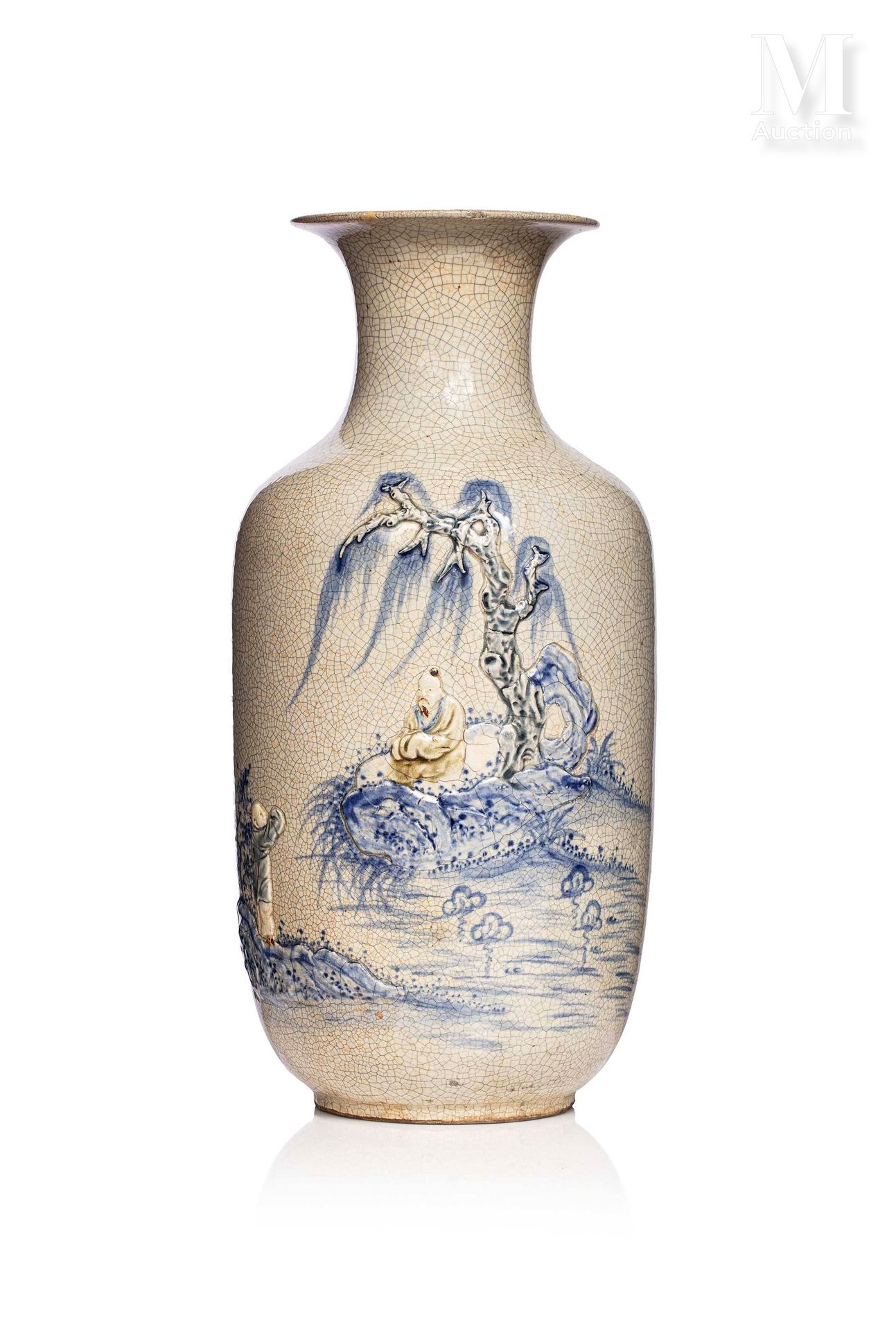 VIETNAM, fin XIXe/début XXème siècle, Vase en céramique de Bat Trang con decorac&hellip;