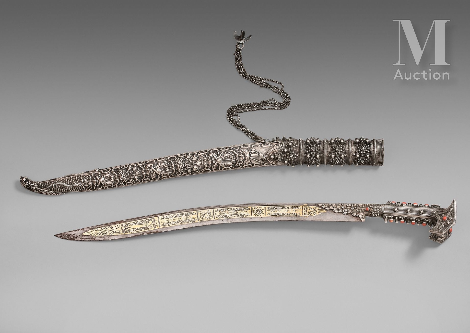 Superbe Yatagan ottoman Turchia, circa 1870-1880

Una spada corta con una lama i&hellip;
