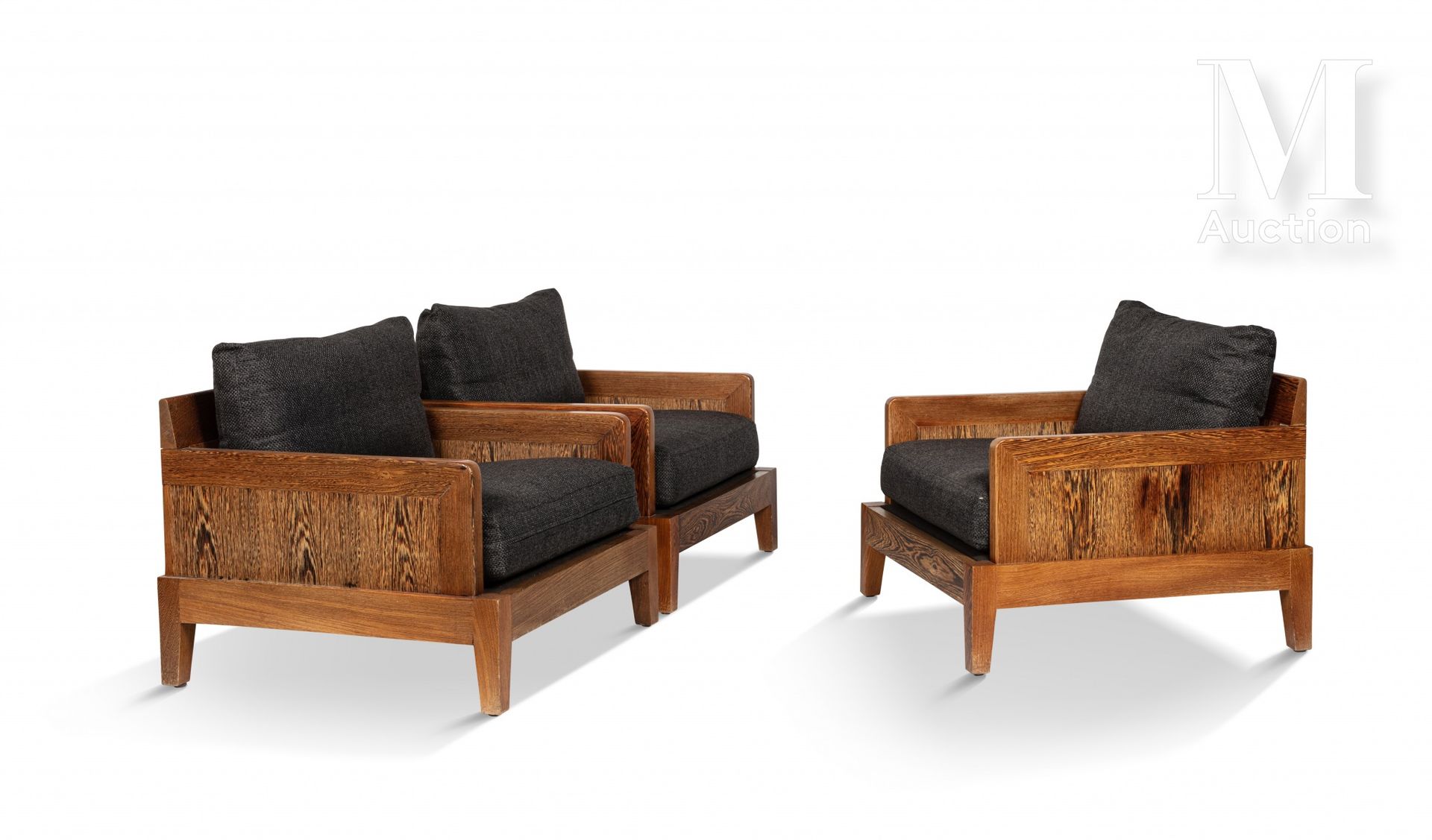 Christian LIAIGRE (né en 1945) "Opium" armchairs

Suite of three large armchairs&hellip;