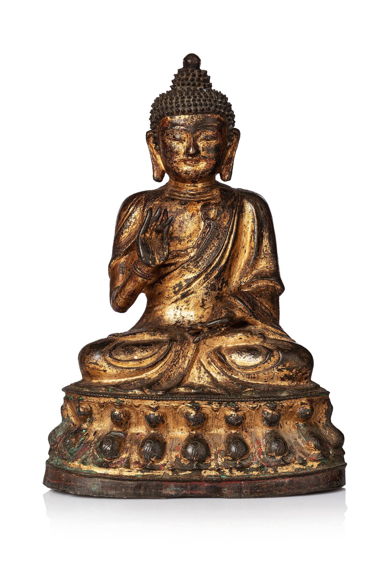 CHINE, XVIème siècle 
Bouddha en bronze laqué et doré représenté assis en padmas&hellip;