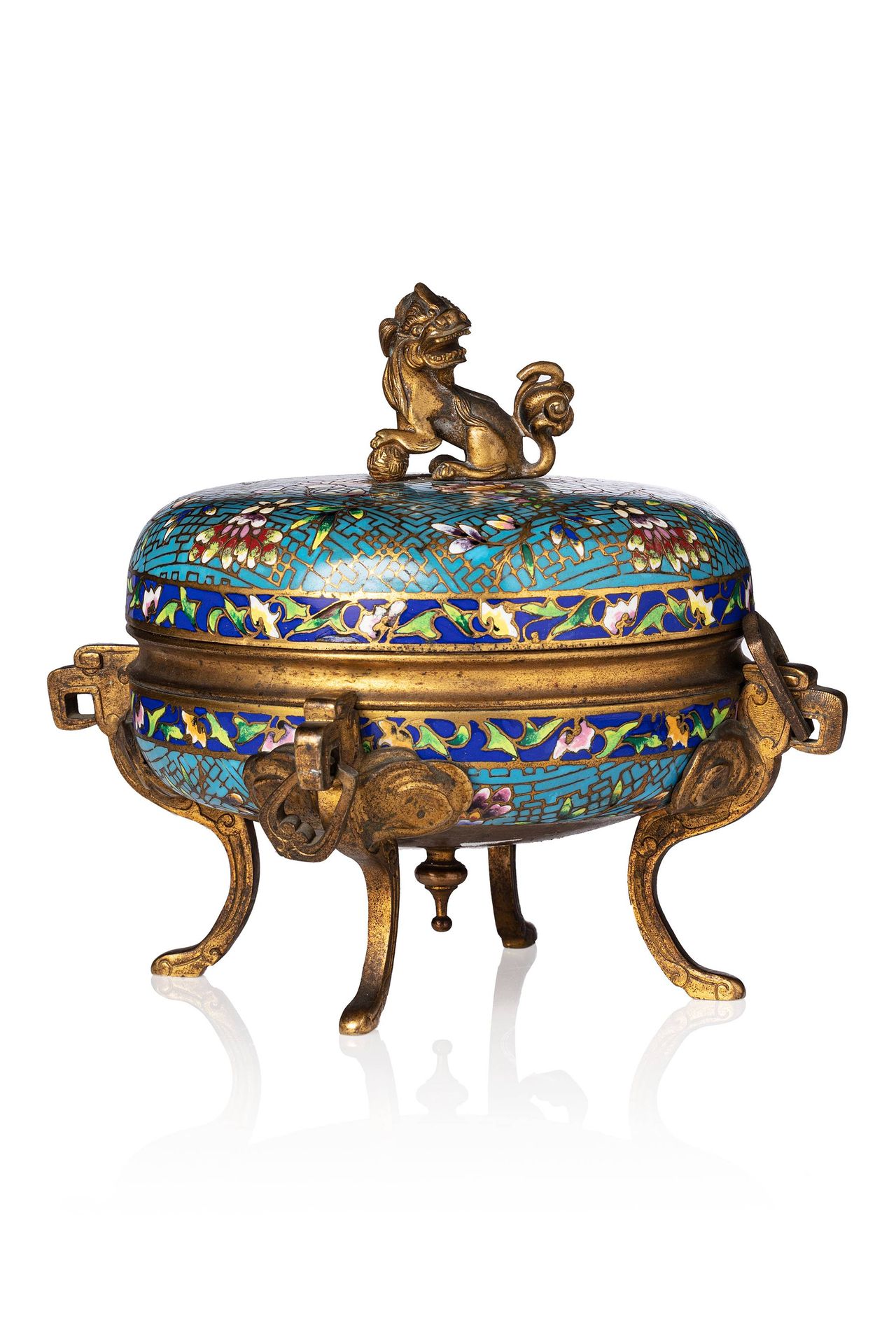 FRANCE, Dans le goût chinois, fin du XIXe siècle 
Boite couverte en bronze doré &hellip;