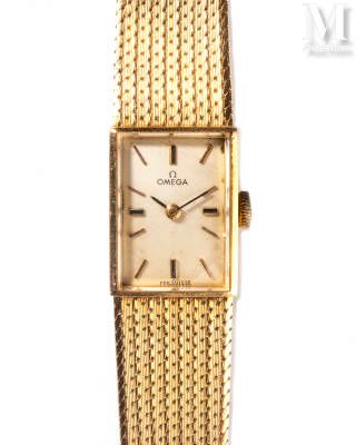OMEGA Reloj rectangular de señora 

Alrededor de 1970

Caja de oro amarillo de 7&hellip;