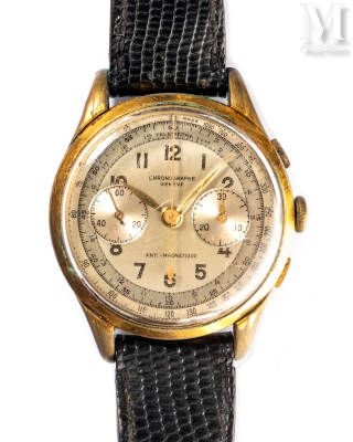 CHRONOGRAPHE SUISSE Round men's chronograph watch 

Circa 1950

Gold plated case&hellip;