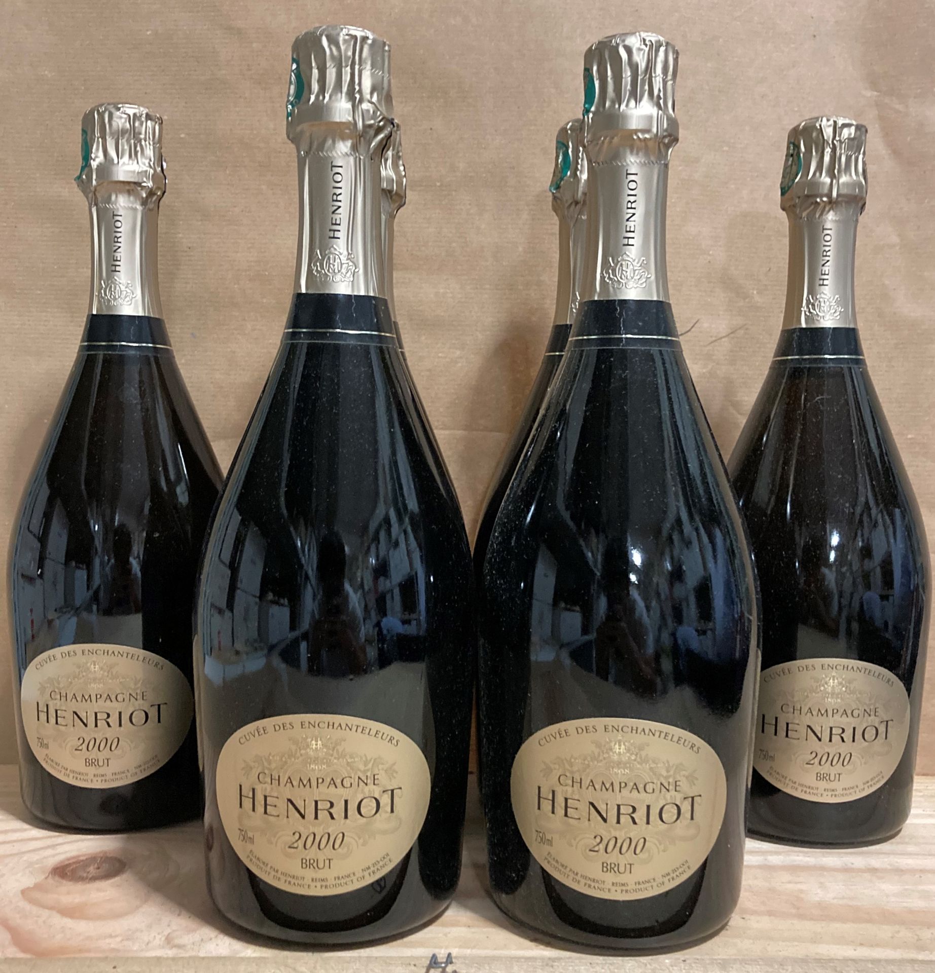 Champagne Henriot 6 bouteilles CHAMPAGNE Henriot 2000