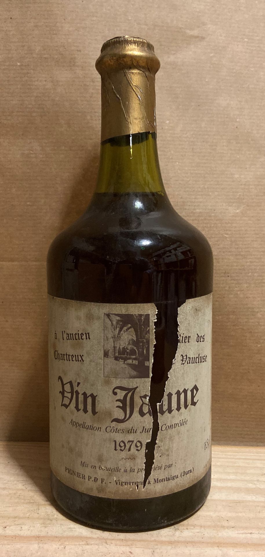 VIN JAUNE Côtes du Jura, Pignier P&F 1 bouteille VIN JAUNE Côtes du Jura, Pignie&hellip;
