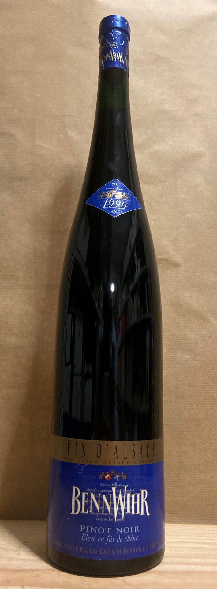 ALSACE Pinot Noir, "Elevé en fût de Chêne", Bennwihr 1 magnum ALSACE Pinot Noir,&hellip;