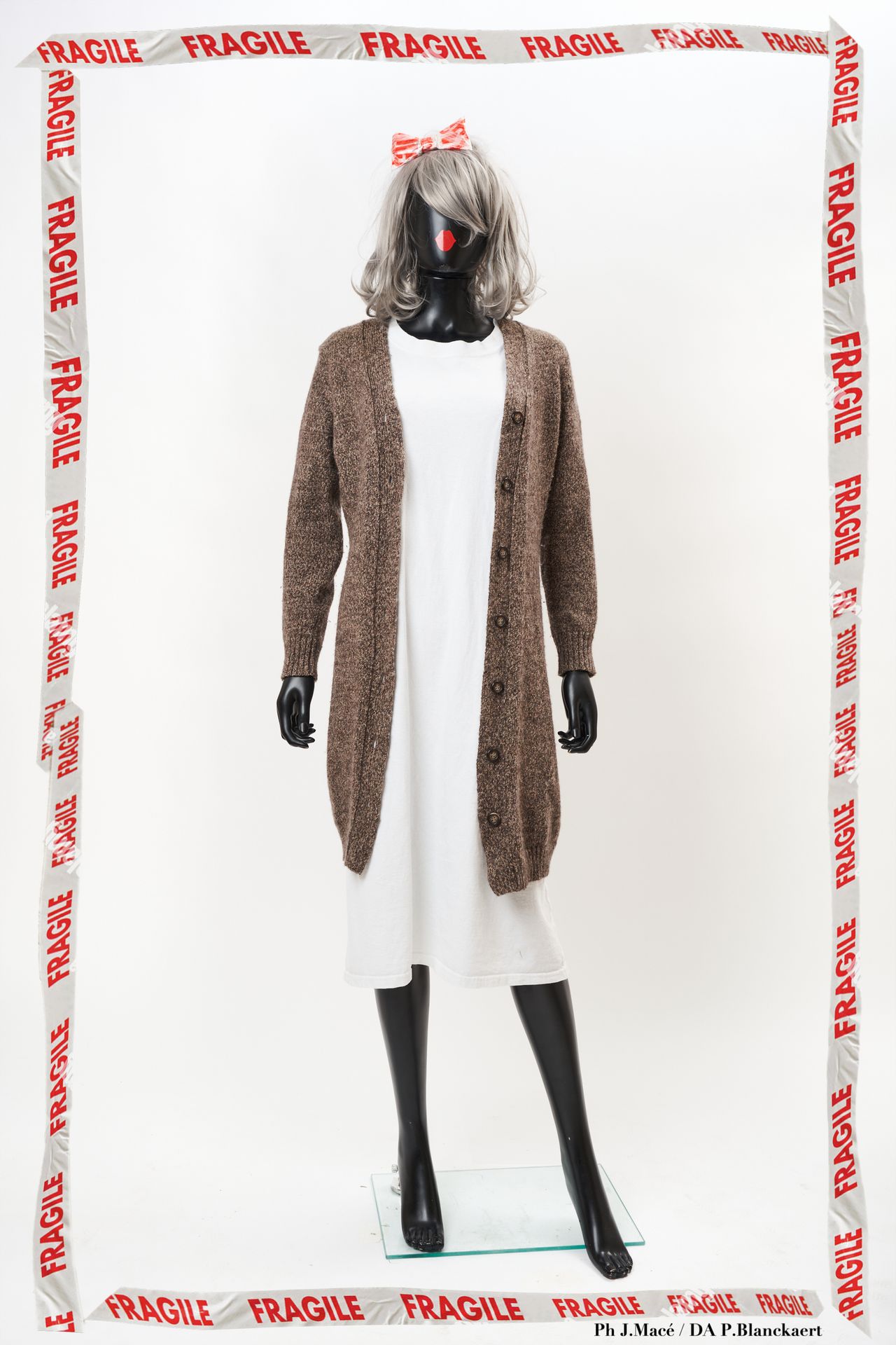 MAISON MARTIN MARGIELA Robe-gilet 

en tricot de laine moulinée taupe

Env T S/M