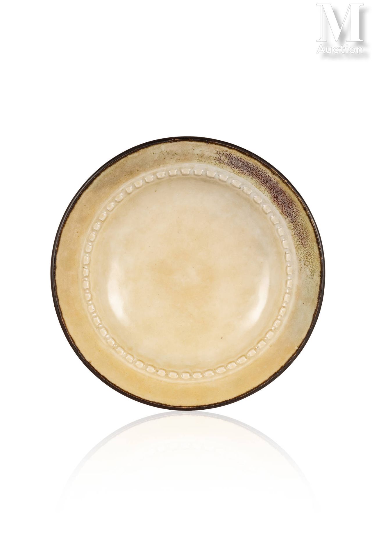 Emile DECOEUR (1876 - 1953) Circular bowl in beige enamelled stoneware with ochr&hellip;