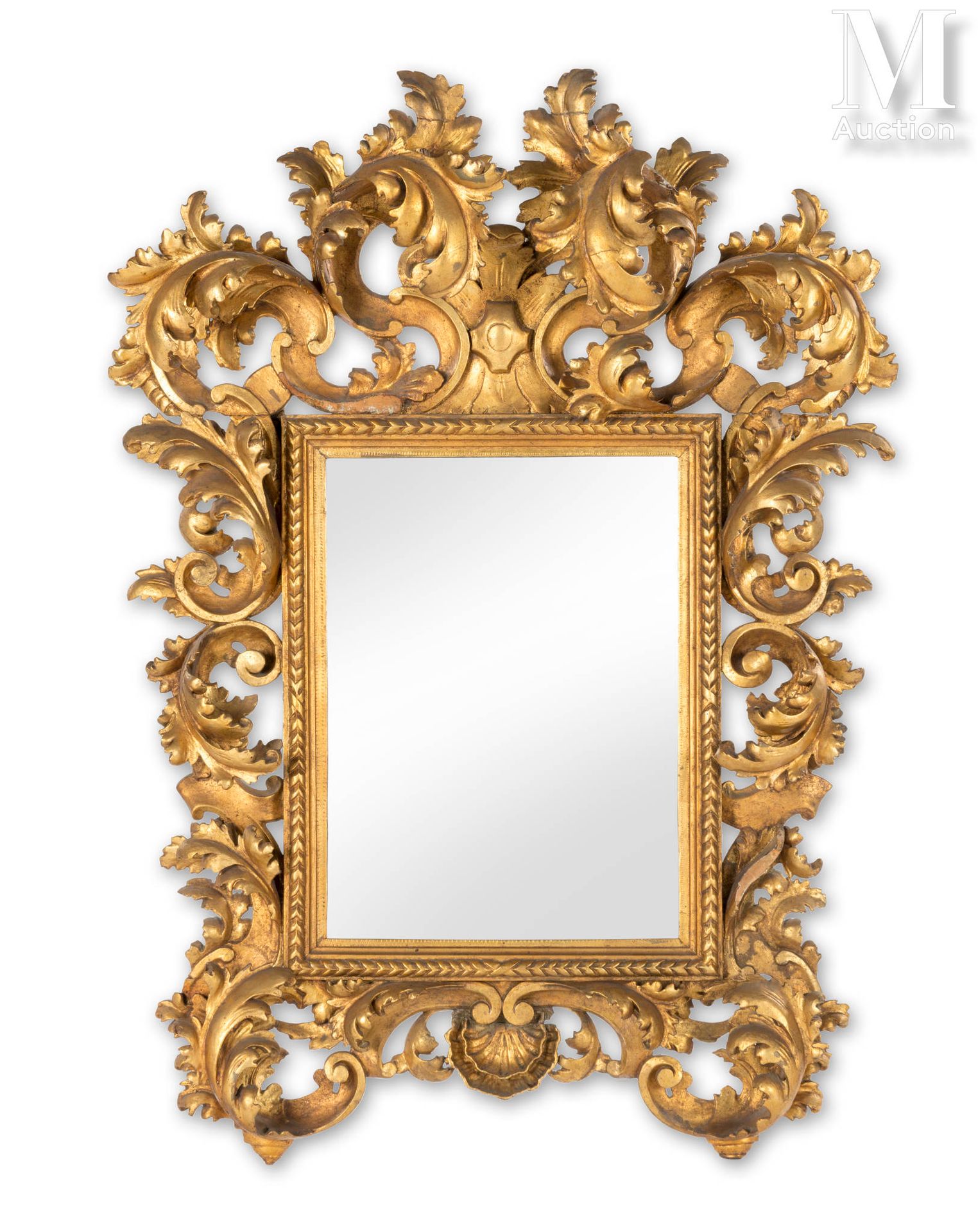 Miroir Forma rectangular de madera y estuco dorado con gran decoración de follaj&hellip;