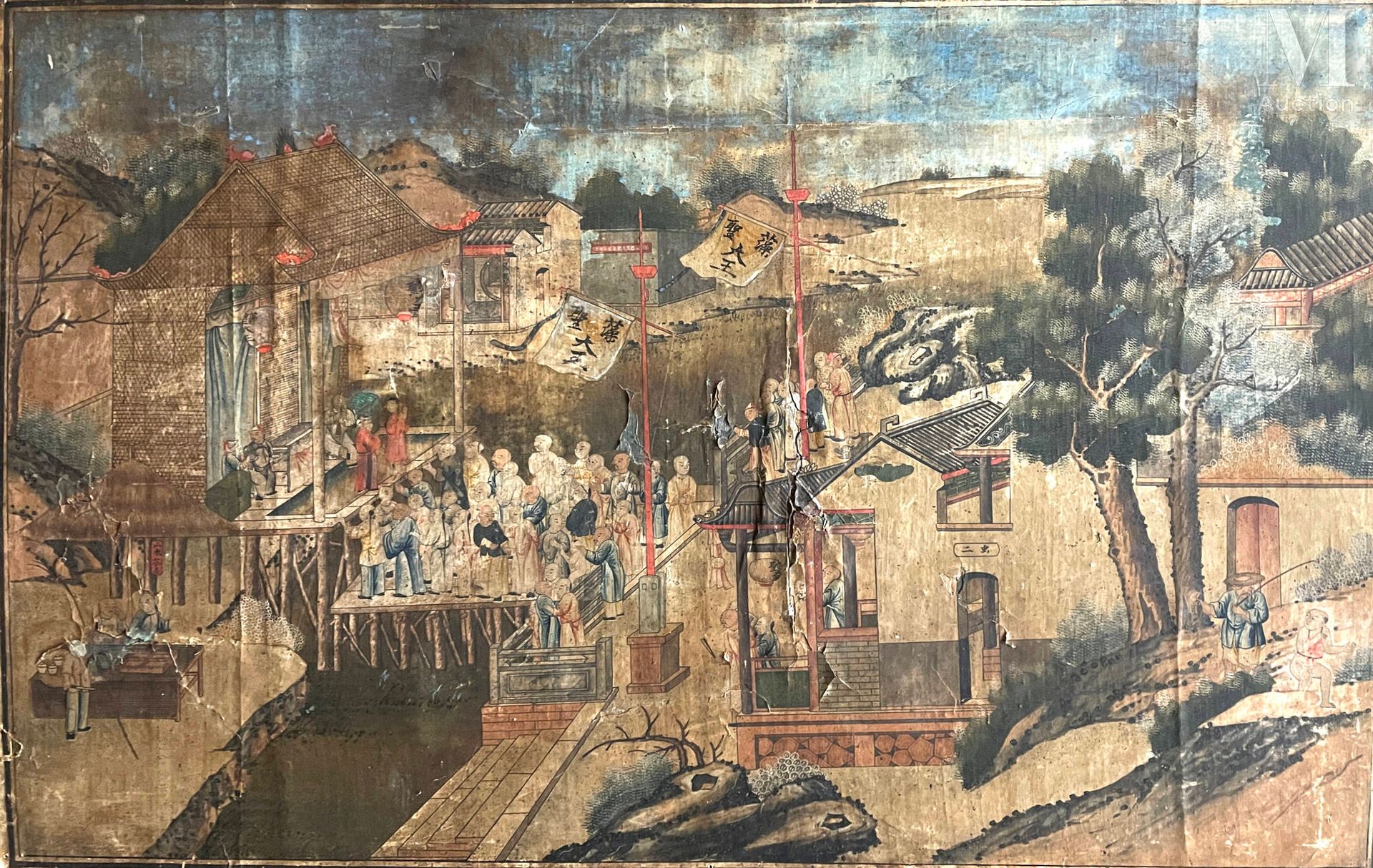 CHINE, Ecole de Canton, XIX siècle 纸上水粉画，展示一个村庄的场景。附上两张现代的纸上复制品。

64 x 53.5厘米

磨&hellip;