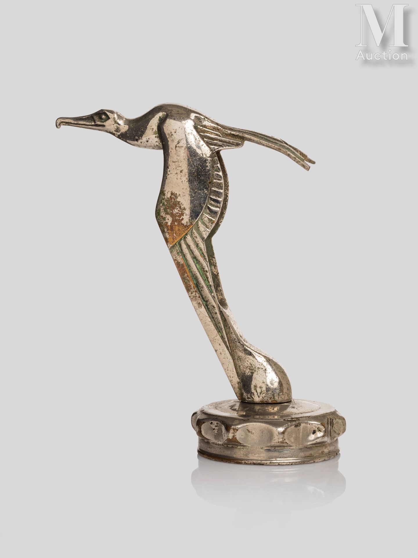 Max LE VERRIER (1891-1973) "Aigrette"

Bouchon de radiateur en bronze argenté.
F&hellip;
