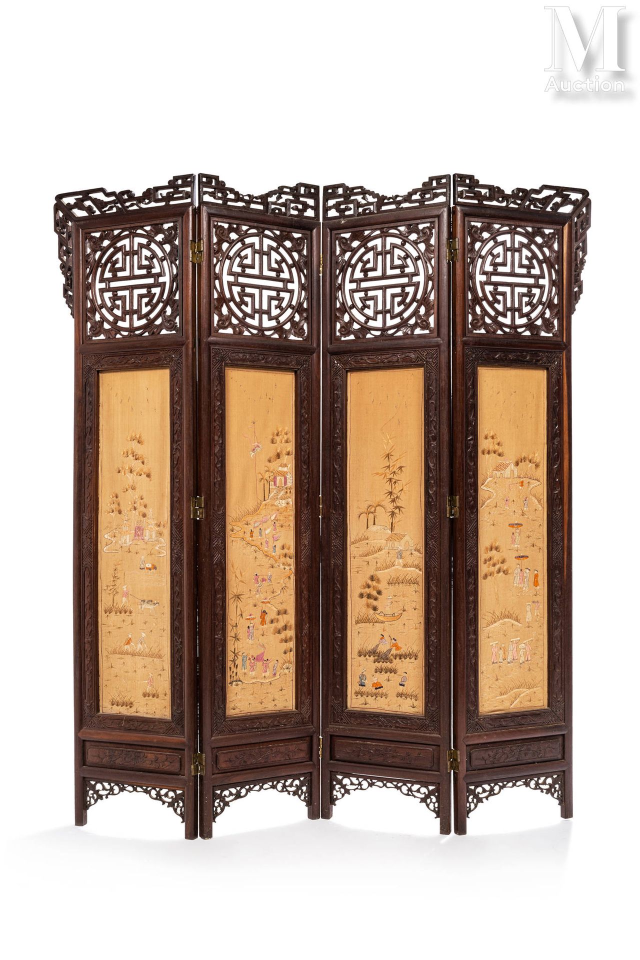 VIETNAM, XXe siècle Four-leaf folding screen

Composed of four panels of embroid&hellip;
