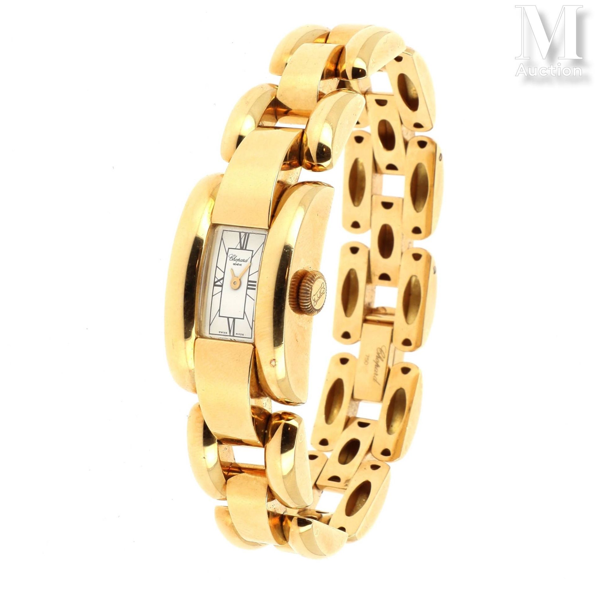 CHOPARD La Strada "女士腕表，18K（750千分之一）黄金，带弧形铰接链。白色长方形表盘，罗马数字和棒状指示器。手动上链机械机芯
型号为428&hellip;