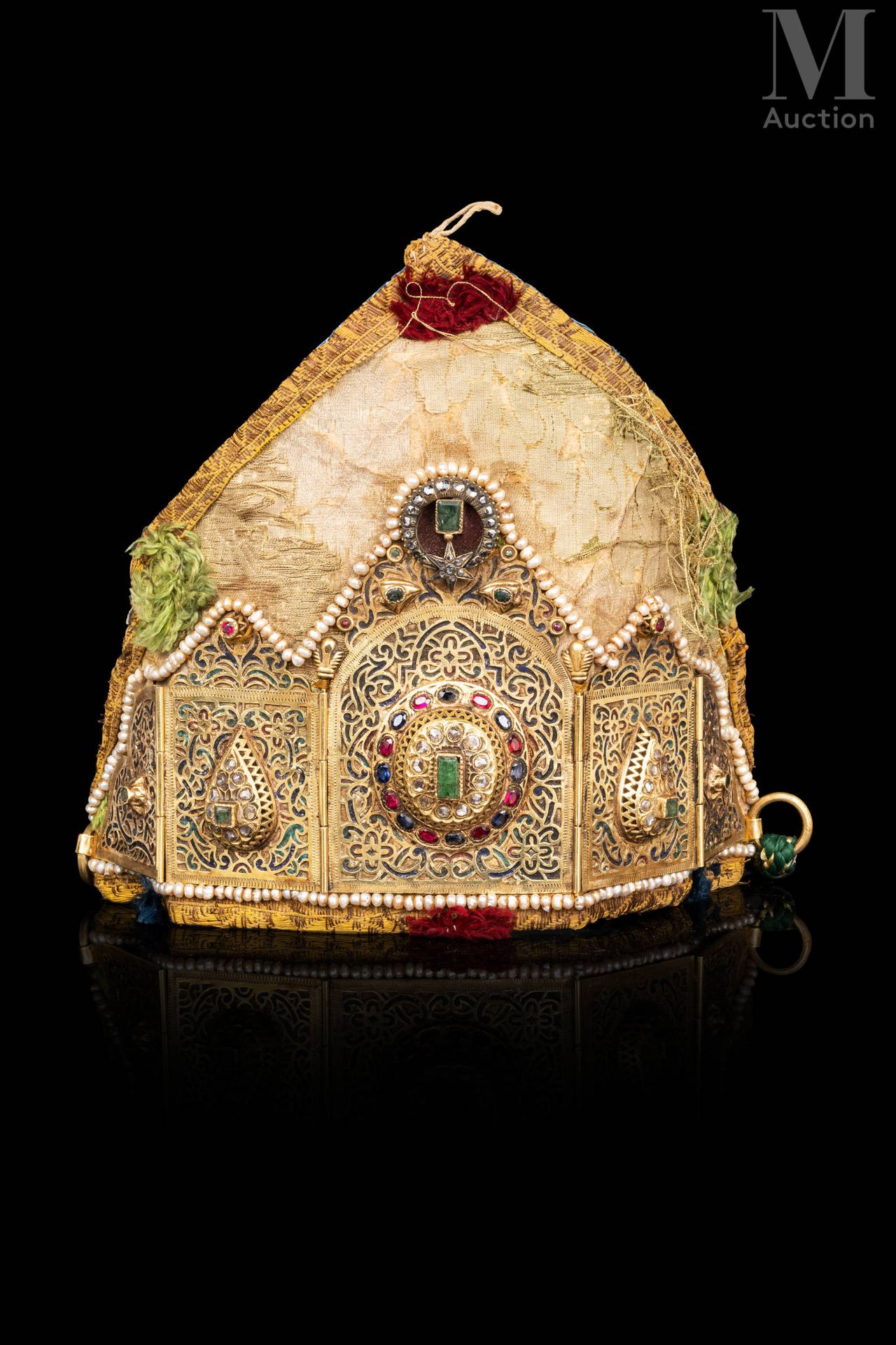 Exceptionnel Tâj Nordmarokko, XVIII-XIX. Jahrhundert
Bestehend aus fünf Goldplat&hellip;
