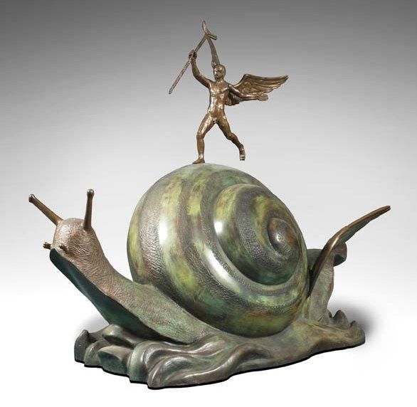 Salvador DALÌ (1904-1989) Snail and the angel, 1977-1984 Bronze à patine verte e&hellip;