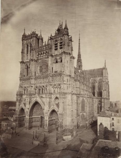 Auteur non-identifié Cathédrale d'Amiens c. 1870 Tirage albuminé 42 x 31,5 cm