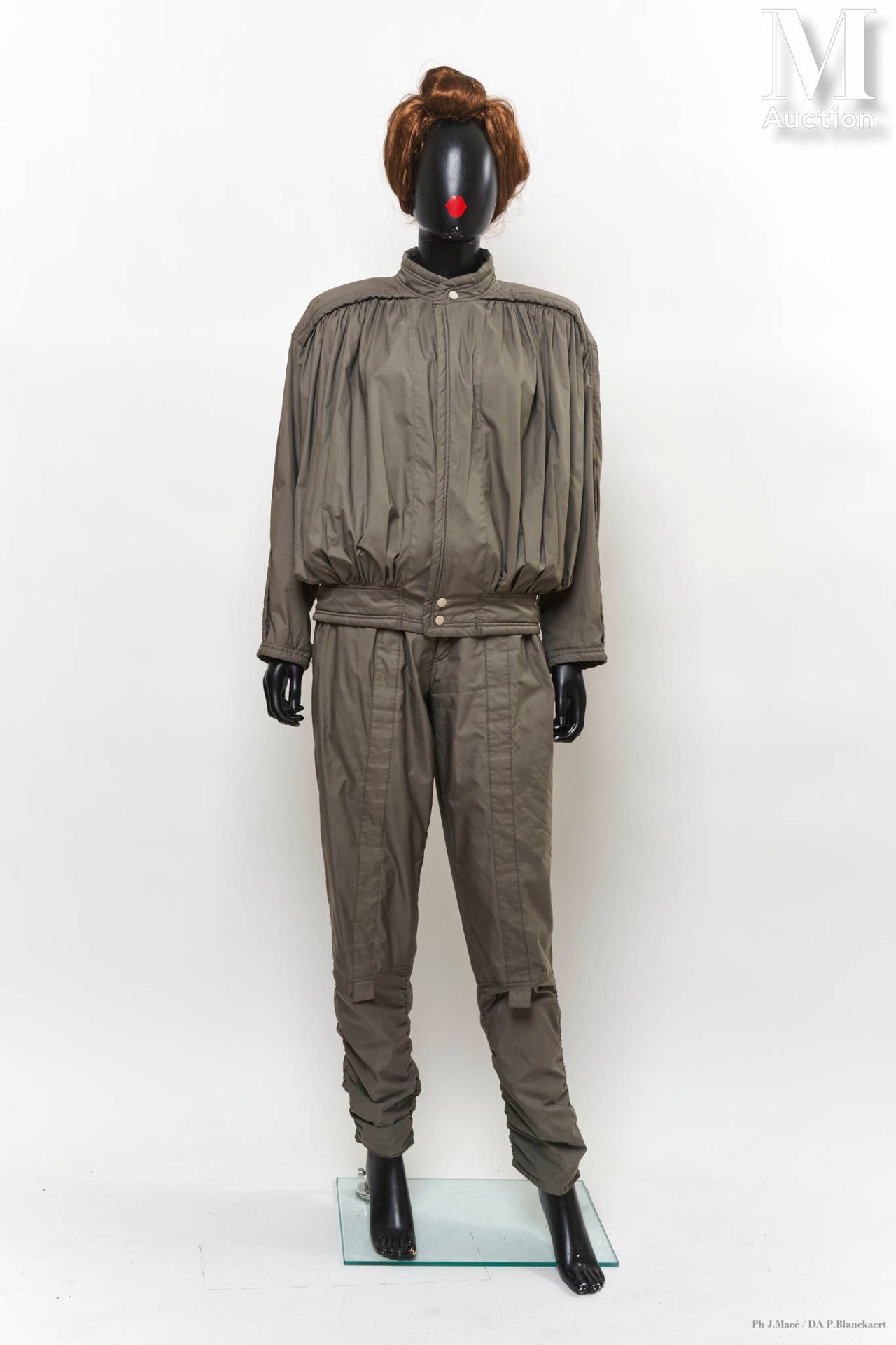 ISSEY MIYAKE - 1982 ENSEMBLE
in grey microfibre: BLOUSON, some padded cut-outs &&hellip;