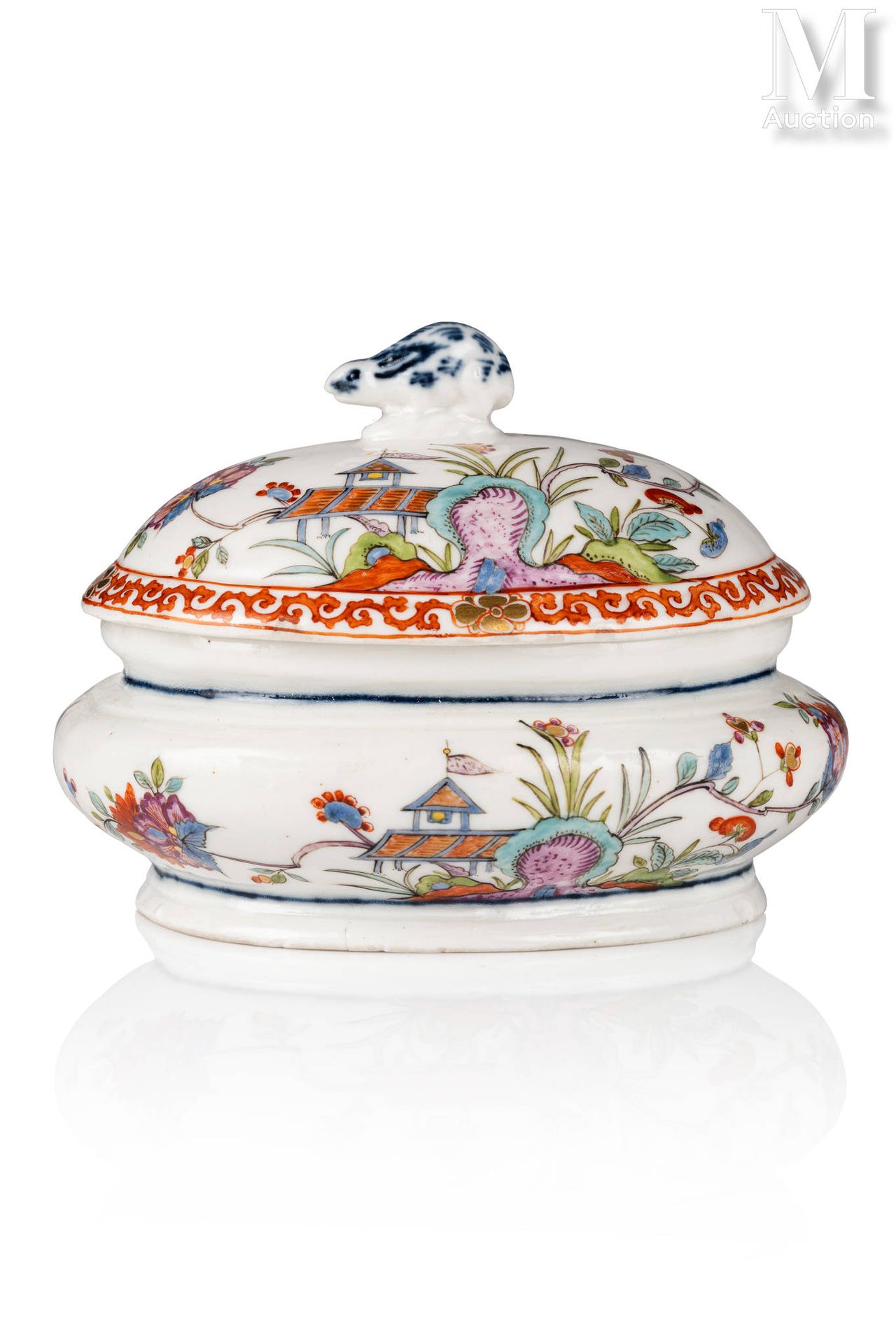 MEISSEN Sucrier couvert en porcelaine, de forme ovale à panse balustre, à décor &hellip;