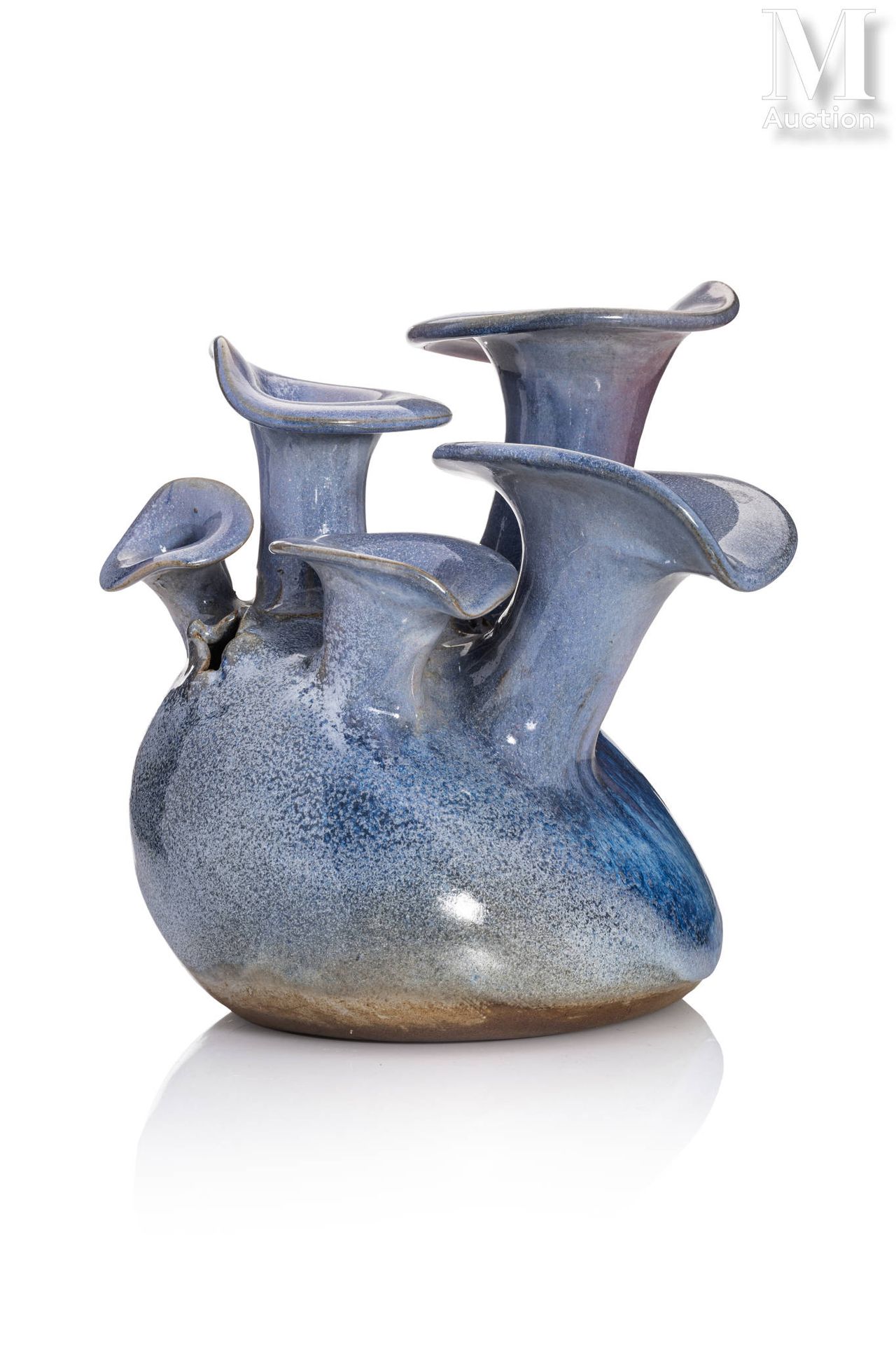 Alexis KOSTANDA ( Né en 1953) Vase pique fleurs en céramique émaillée bleu nuanc&hellip;