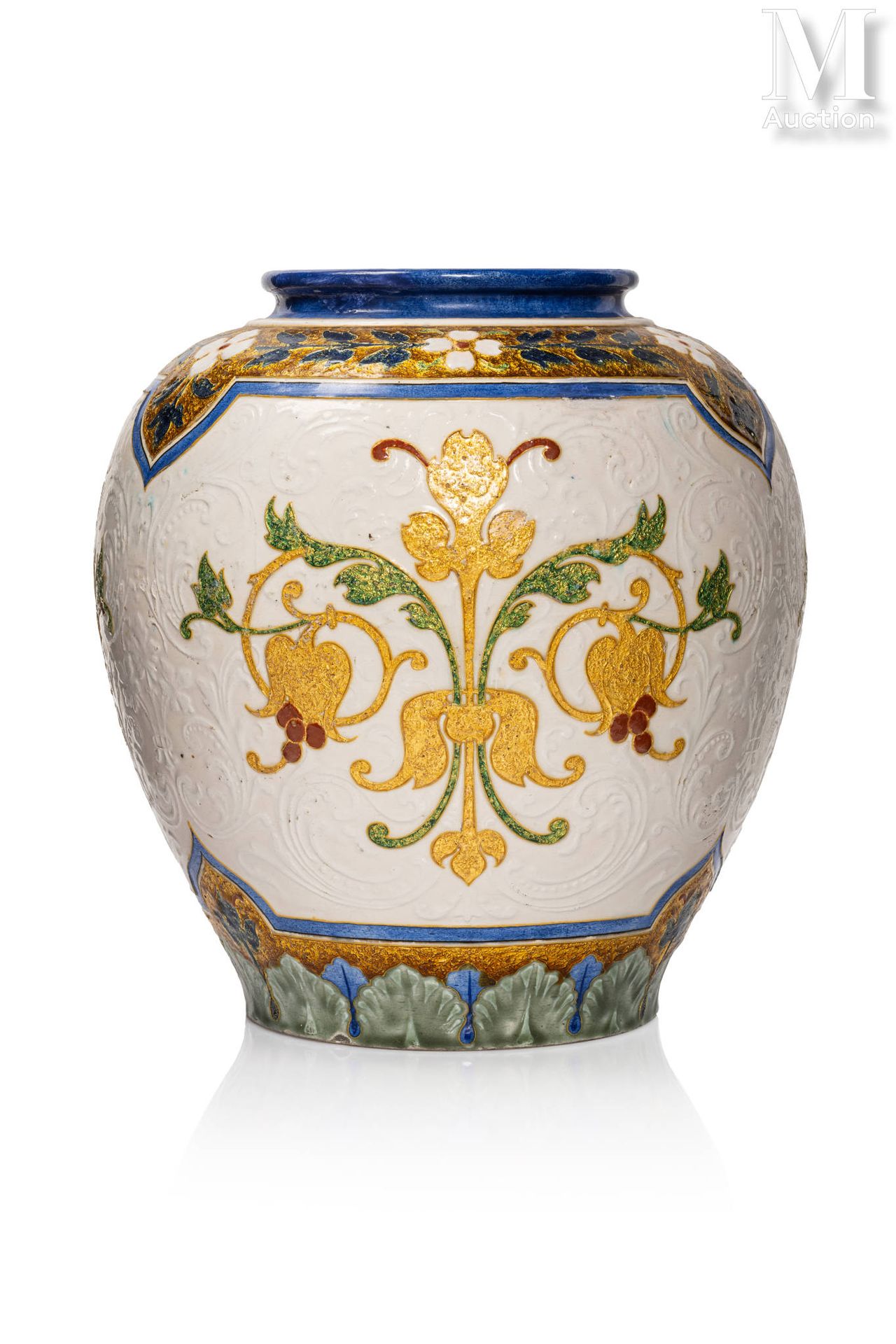 Theodore DECK (1823-1891) Important vase ovoïde en faïence émaillée blanche à dé&hellip;