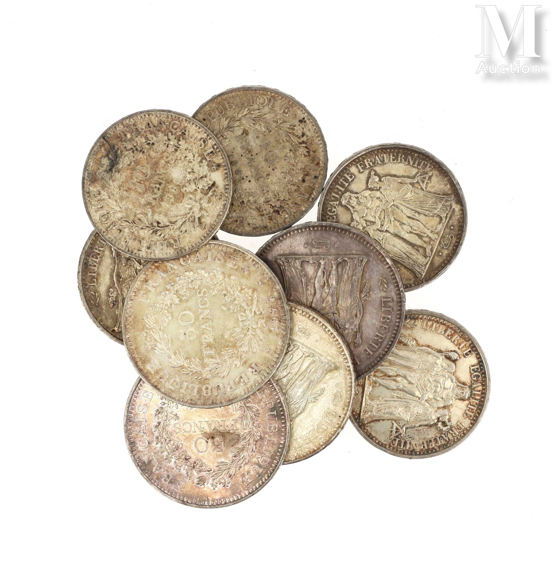 Lot de pièces argent Lot de pièces argent comprenant :
- 4 x 50FF Hercule (1 x 1&hellip;