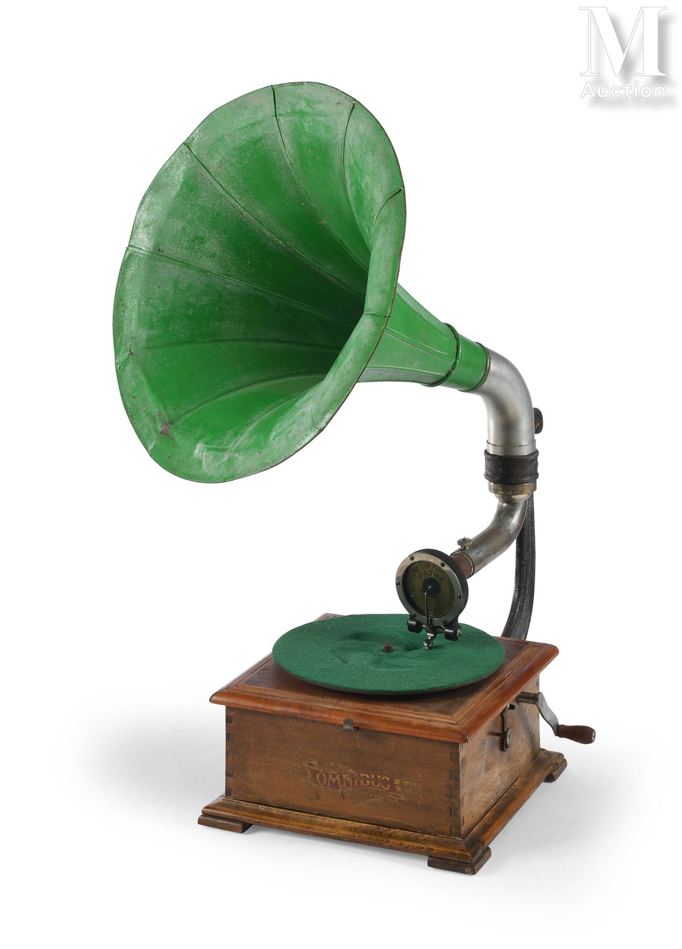 GRAMOPHONE OMNIBUS Gramophone à disques, caisse en bois portant la marque "OMNIB&hellip;