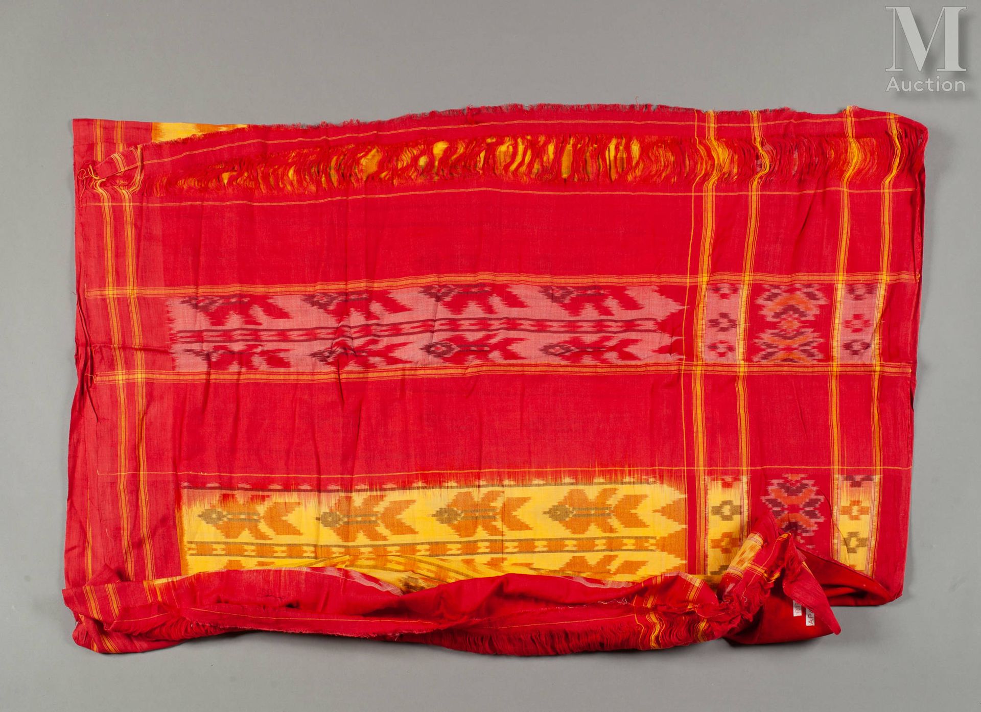 INDE Set composto da un sari decorato con ordito ikat e da una raffinata camicet&hellip;
