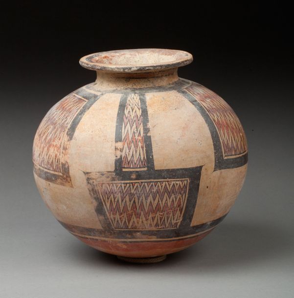 Null Vase hémisphérique agrémentée de plusieurs cartouches avec motifs en zig-za&hellip;