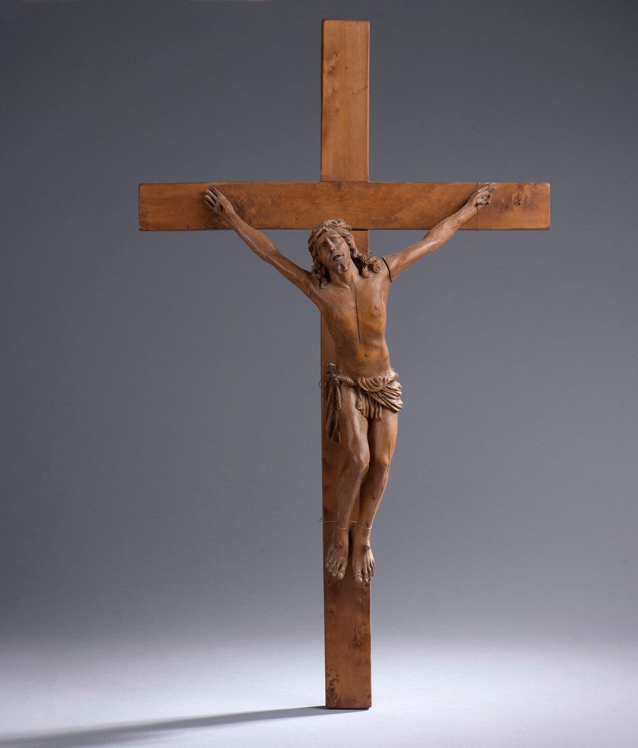 Null 活着的基督抬头望天，戴着荆棘冠冕，用绳子系着短围巾。

17世纪

H.36.5厘米

在一个毛刺十字架上

(裂缝和小指缺失