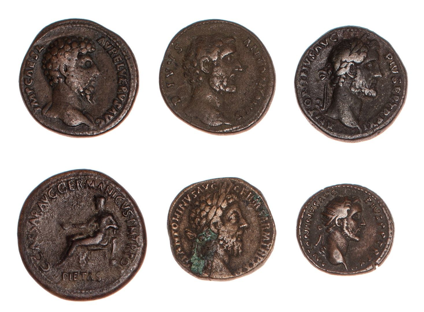 Null 罗马帝国

6枚罗马铜币：5枚塞斯特里斯（马库斯-奥勒留，虔诚的安东尼（3），卡里古拉（C9））；和1枚杜邦迪乌斯（虔诚的安东尼）。

VG到TTB。