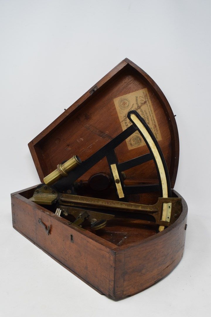 Null A Marine Octant

in its original box