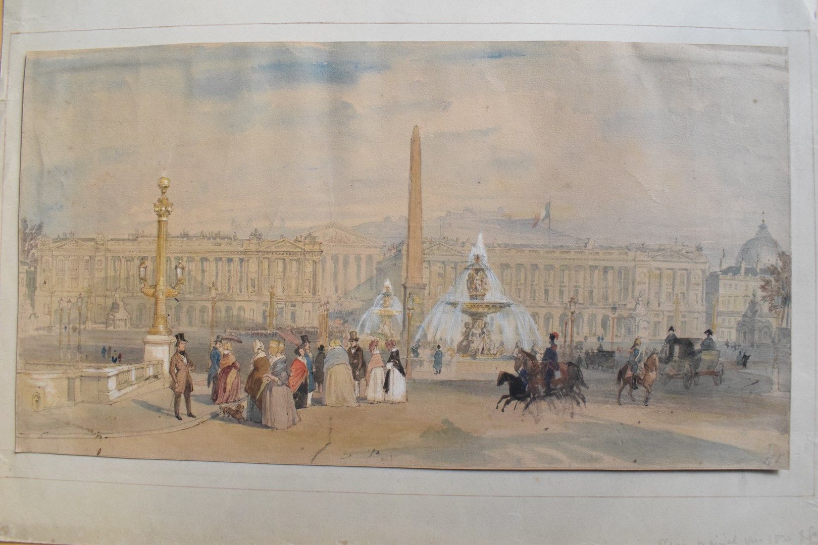 Null 无名氏 19世纪

巴黎协和广场

纸上水墨和水彩画

褪色，发黄，轻微污损

20.5 x 38 cm