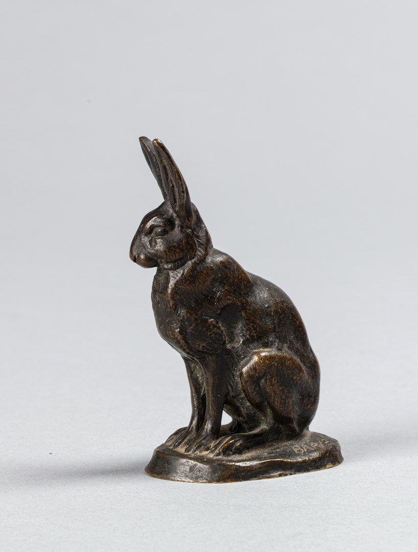 Null 巴里-安托万-路易斯，1796-1875

坐着的兔子

棕色阴影的青铜器，由Barbedienne铸造，在露台上。

BARYE和创始人的标记，下面&hellip;