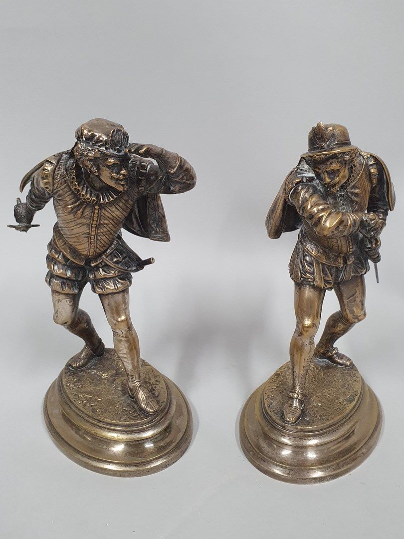Null 吉耶明-埃米尔，1841-1907。

决斗者。

带有银色铜锈的青铜组（铜锈氧化，剑的事故），每个底座上都有：Eme Guillemin和LM印章，&hellip;