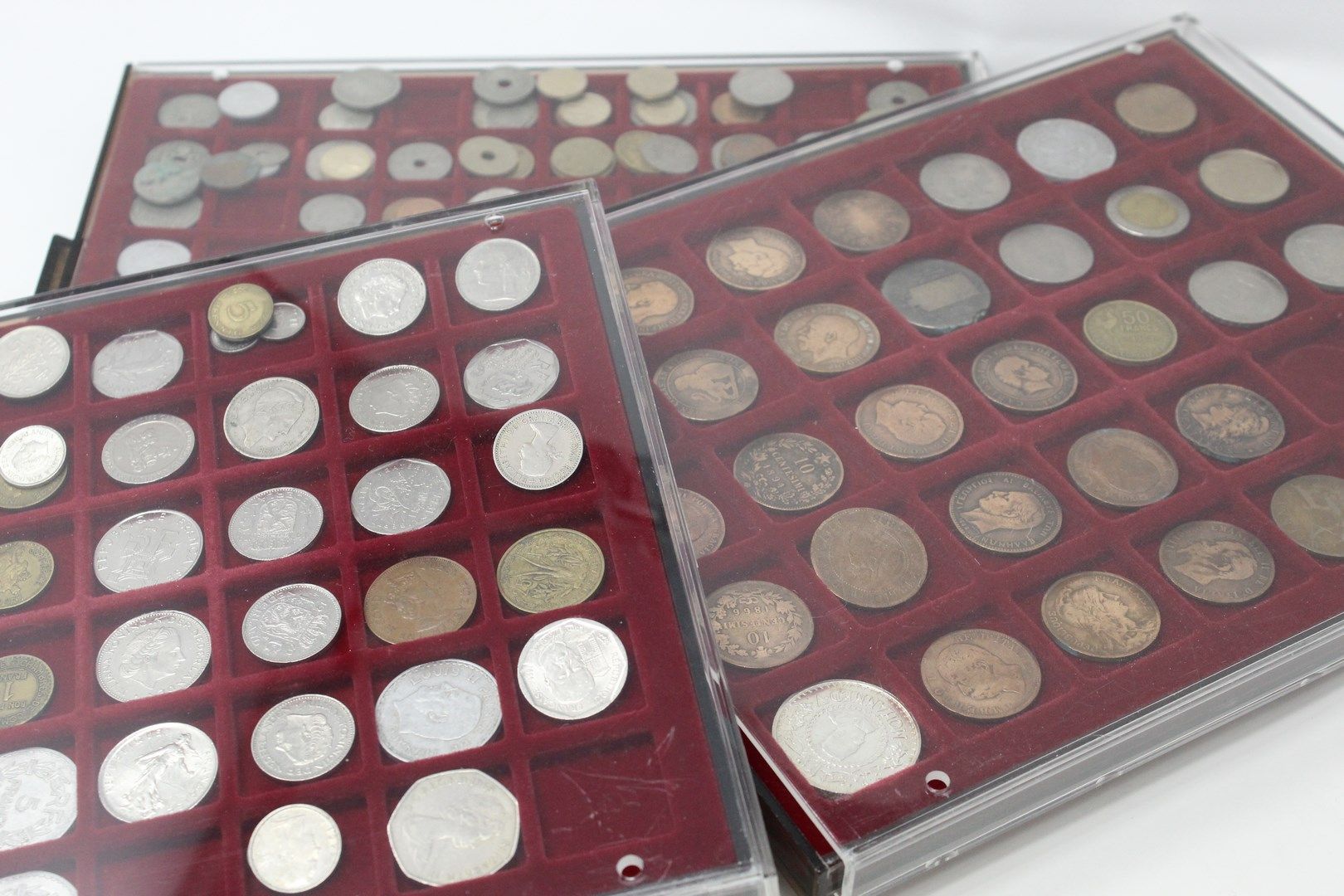 Null Important lot of various French and foreign coins.