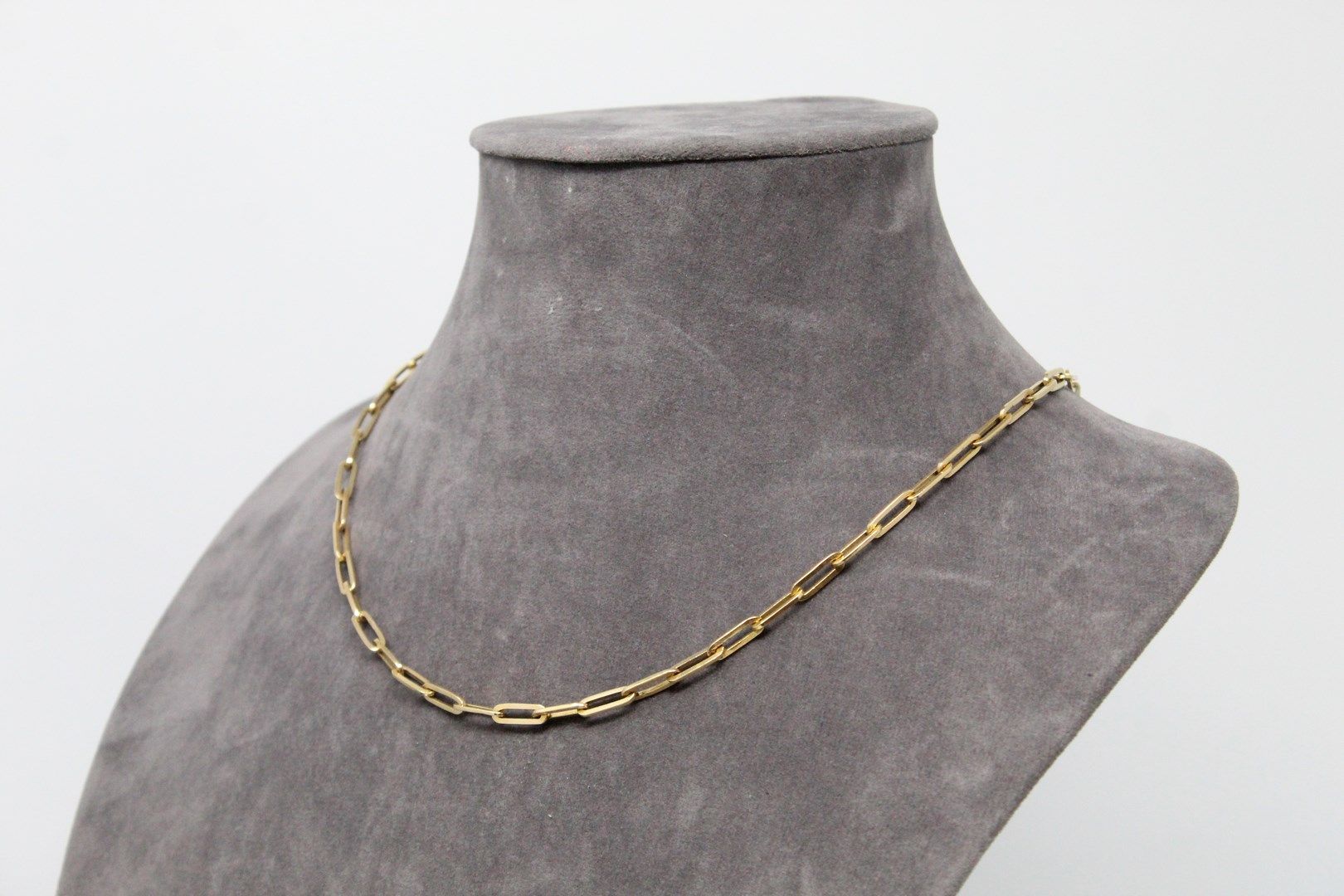 Null 18k (750) Gelbgold Pferdekette Halskette.

Länge des Halses: 56 cm. - Gewic&hellip;
