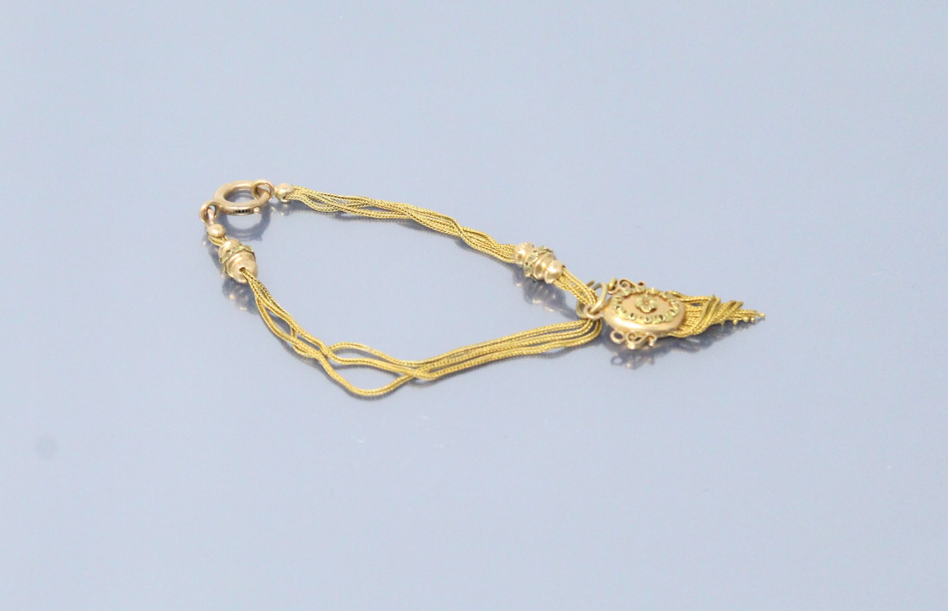 Null Halskette aus 18k (750) Gelbgold oder Chatelaine-Kette.

Adlerkopfpunze.

G&hellip;