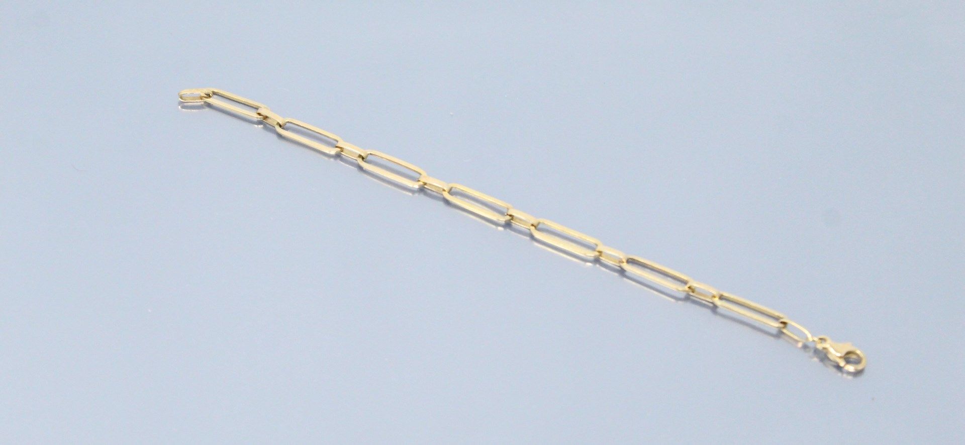 Null Armband aus 18k (750) Gelbgold 

Gekennzeichnet mit einem Adlerkopf. 

Größ&hellip;