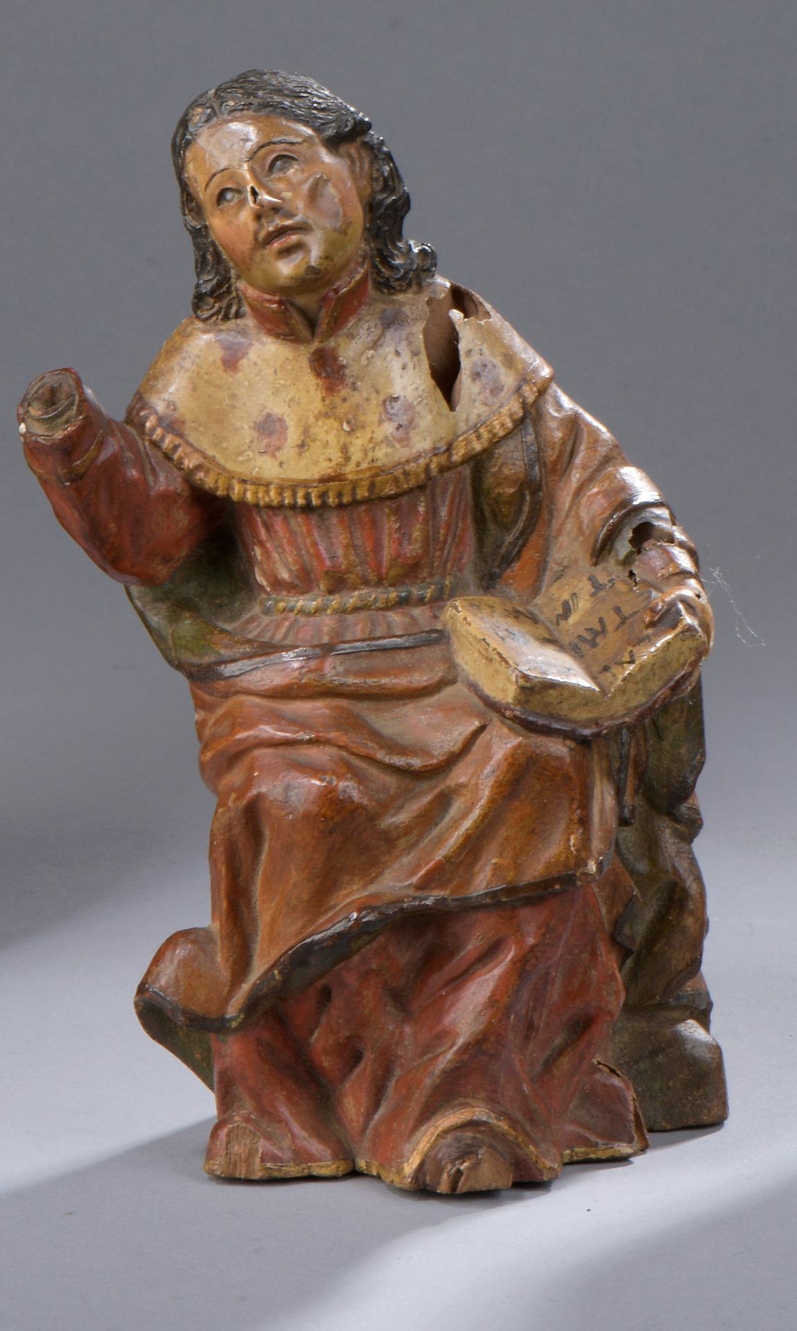 Null 木质圆雕的圣-福音战士，多色的，玻璃眼睛。

西班牙殖民地，18世纪

H.20厘米

墨水的收藏标记。

(失误和事故)