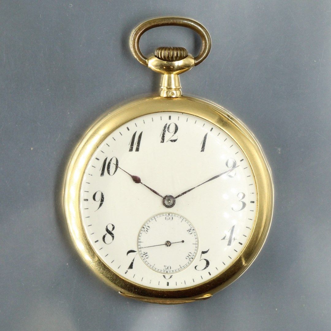 Null 18k (750) yellow gold pocket watch, white enamel dial,

Arabic numerals for&hellip;