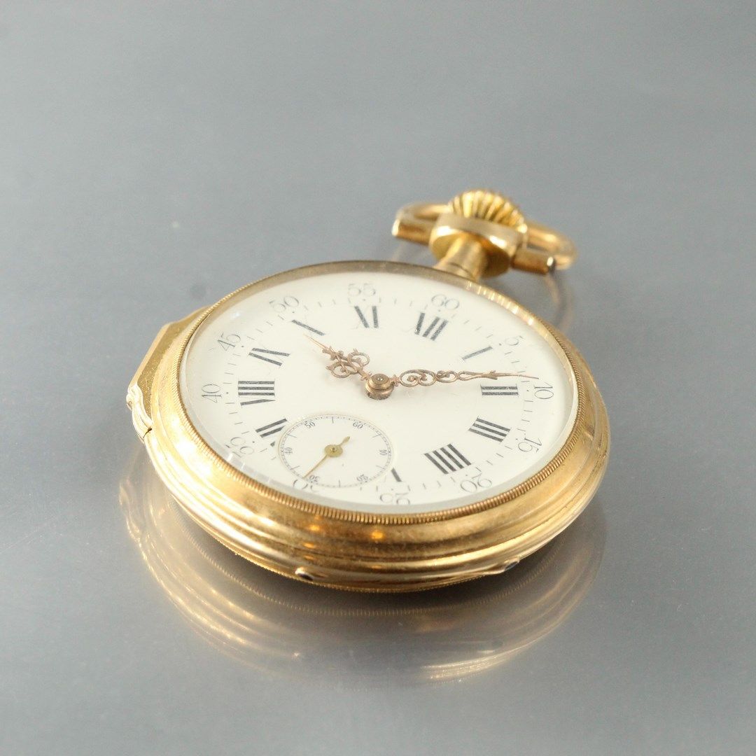 Null L. CHAVIN

Pocket watch in 18K (750) gold. Hinged case, gold bowl signed "L&hellip;
