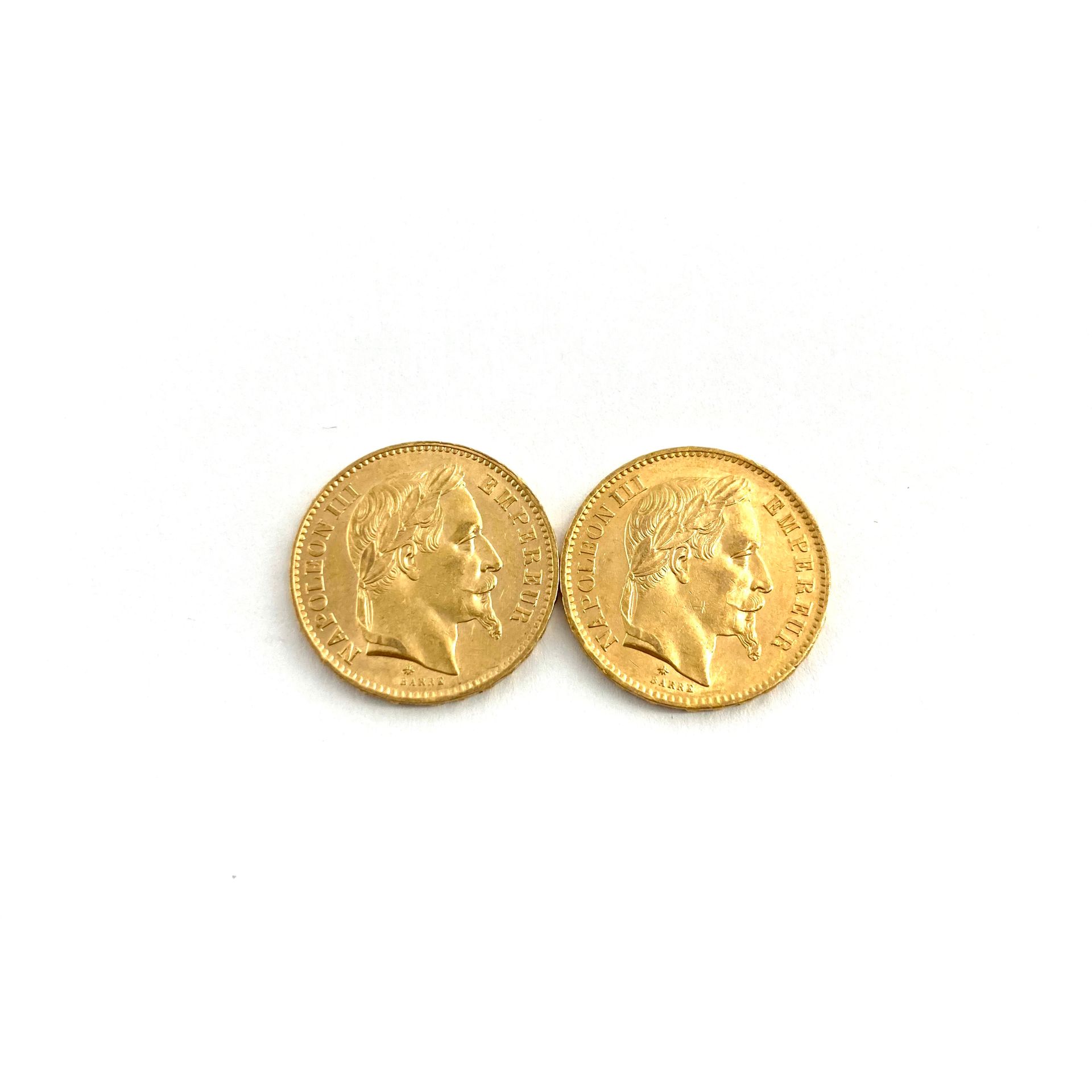Null 两枚20法郎金币拿破仑三世头像。

1868 A (x2)



A : 巴黎研讨会。



重量：12.90克。