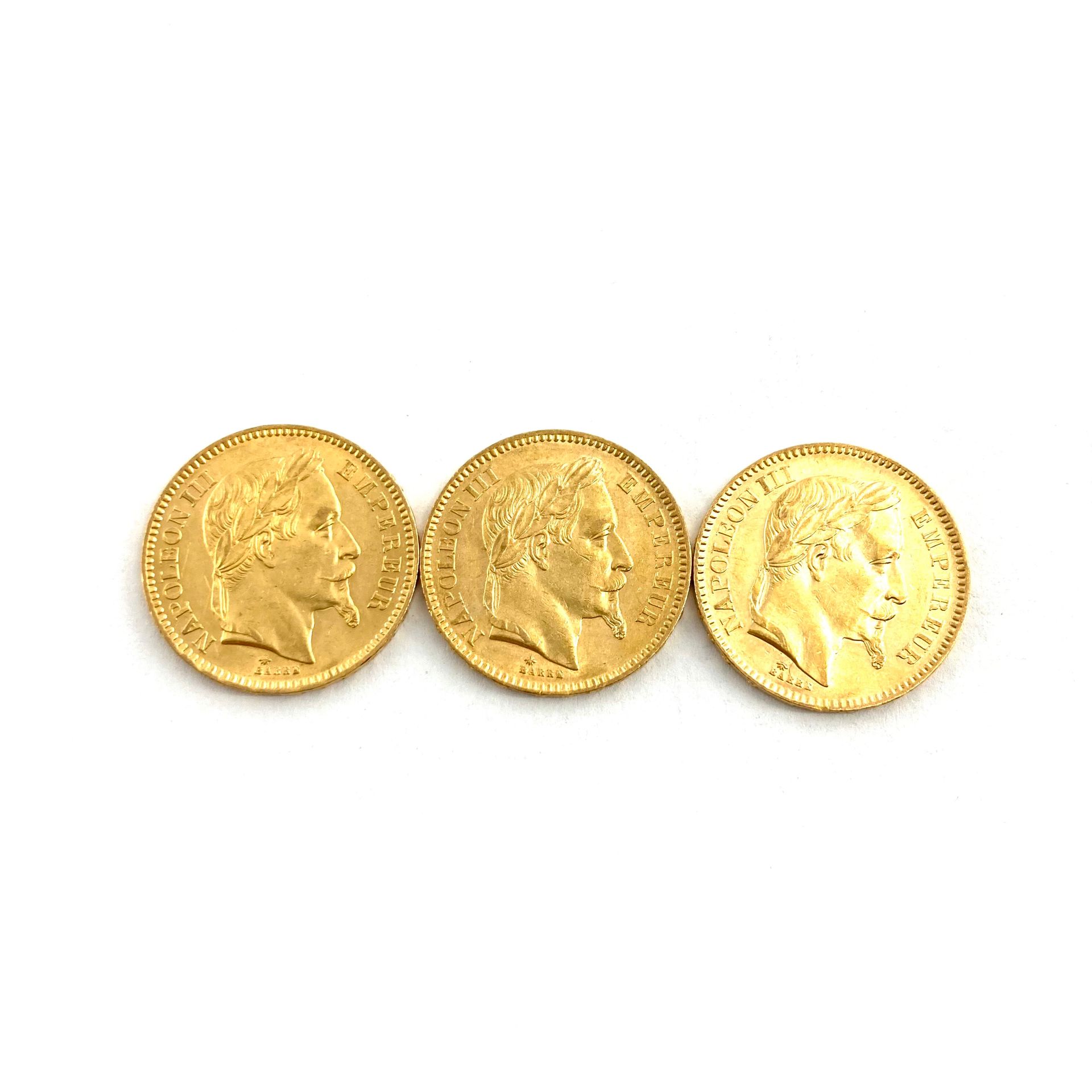 Null Tre monete d'oro da 20 franchi testa di Napoleone III.

1865 A (x3) 



A :&hellip;