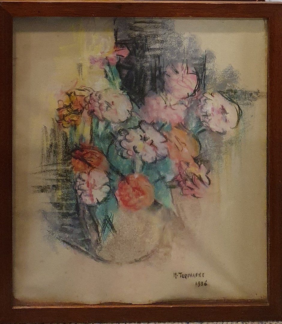 Null TEROUANNE Madeleine (20世纪)

牡丹花束》，1935年

纸上粉笔画，右下角有签名和日期。

翘曲，有爪子的痕迹，弄脏，缺损，&hellip;