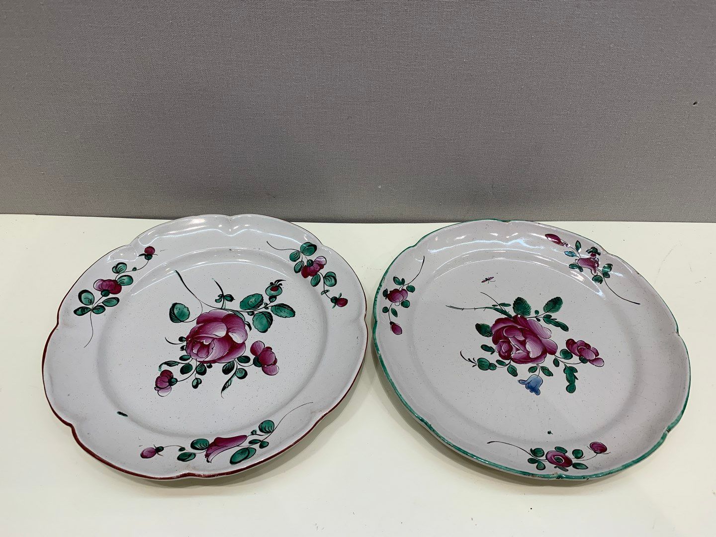 Null Two Aprey plates 18th century