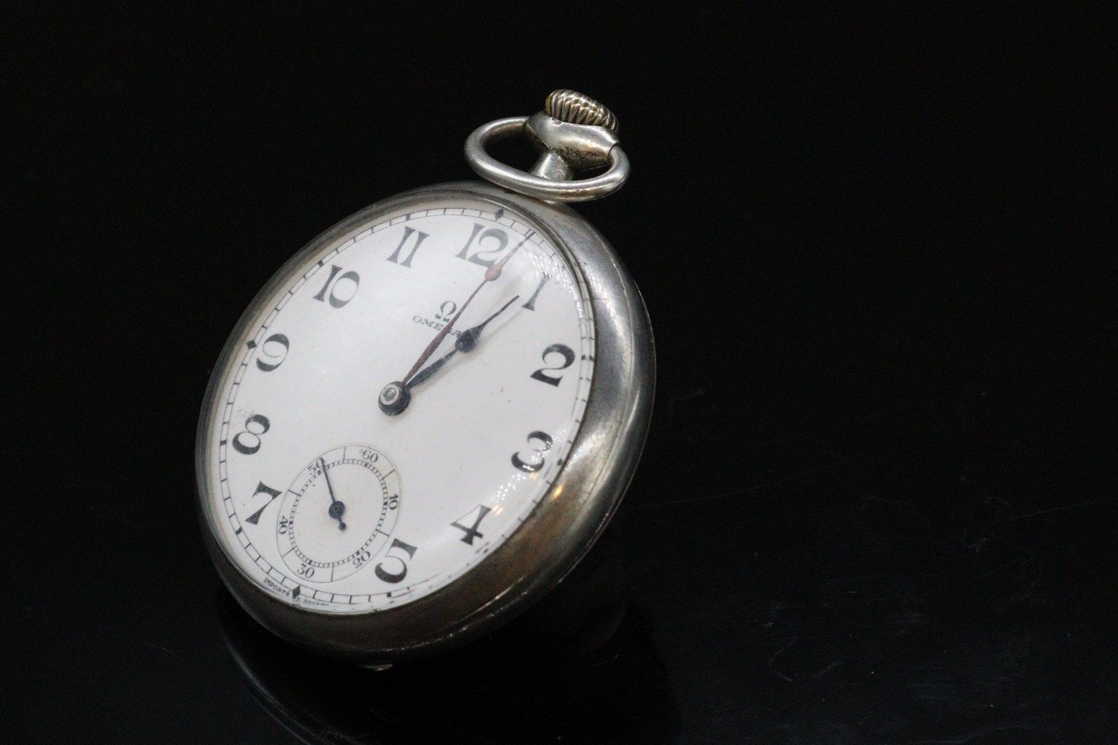 Null OMEGA

Silver pocket watch, white enamel dial, sub-dial at 6 o'clock, Arabi&hellip;