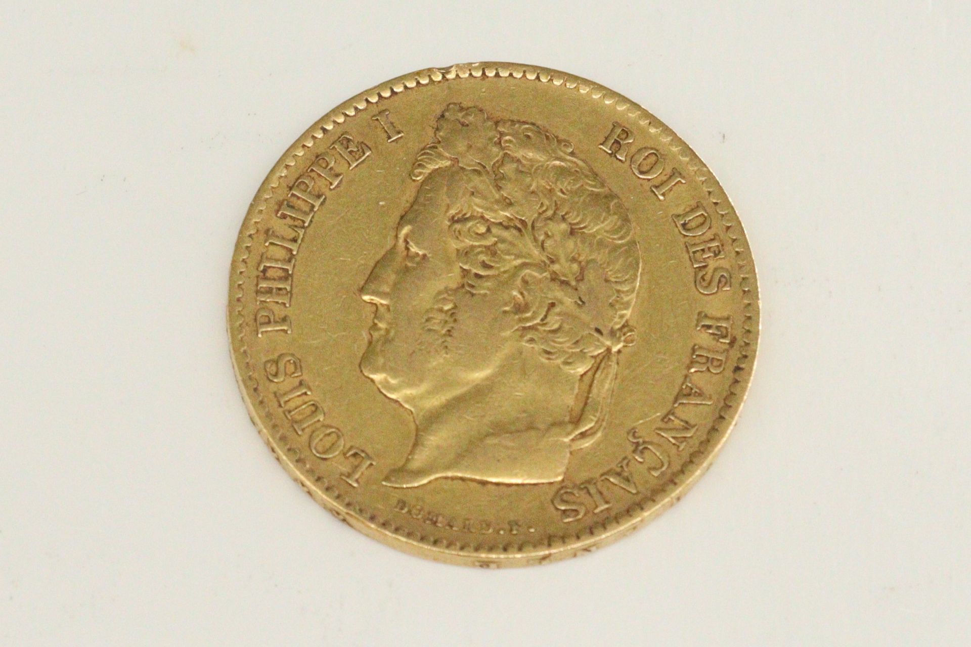 Null 40-Franc-Louis-Philippe-Goldmünze (1833 A)

TTB bis SUP.

Gewicht: 12,89 g.