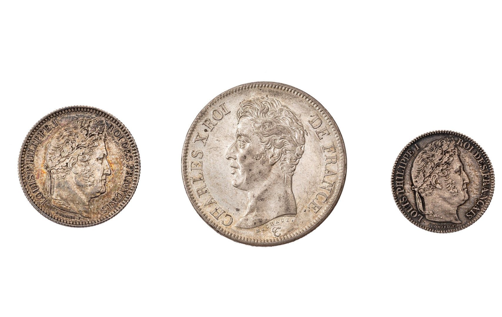 Null FRANCE MODERNE 

Lot de 3 monnaies en argent : 

- 5 francs Charles X 1826 &hellip;